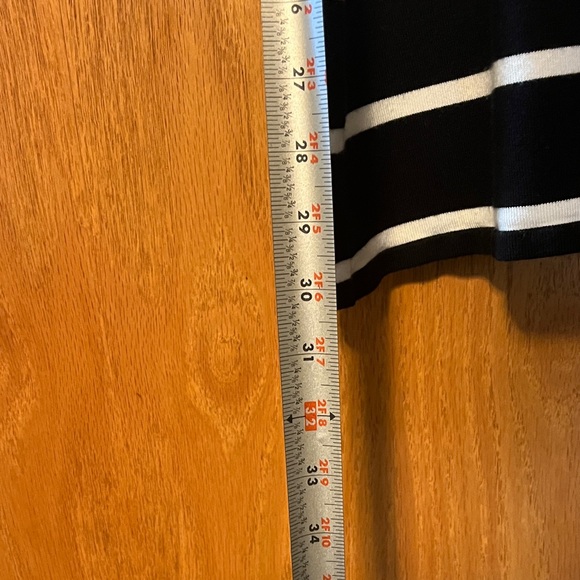 White House Black Market Black and White Striped Tunic - Picture 8 of 9